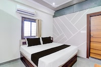 OYO Hotel O Shiv Shree Dham