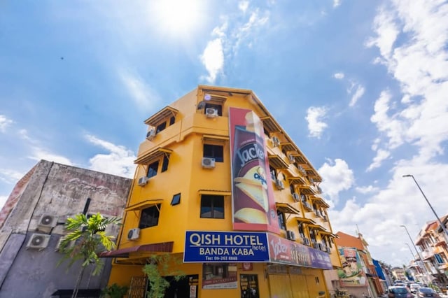 OYO 91258 Qish Hotel Banda Kaba