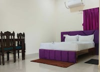 Hotel O by OYO D.r. Royal Lodge