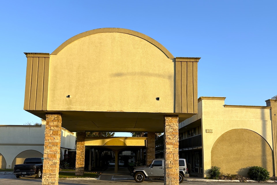 Eco Inn Suites by Hotel O Baytown,  Baytown, TX,  Baytown, TX