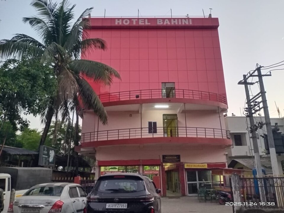 Hotel O BAHINI, Hatigaon Guwahati, Guwahati