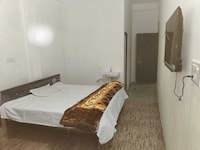 SPOT ON Om Hotel & Restorent