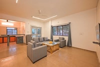 Palette Hotel Bubble Nest | Jacuzzi | Pool | Lonavala