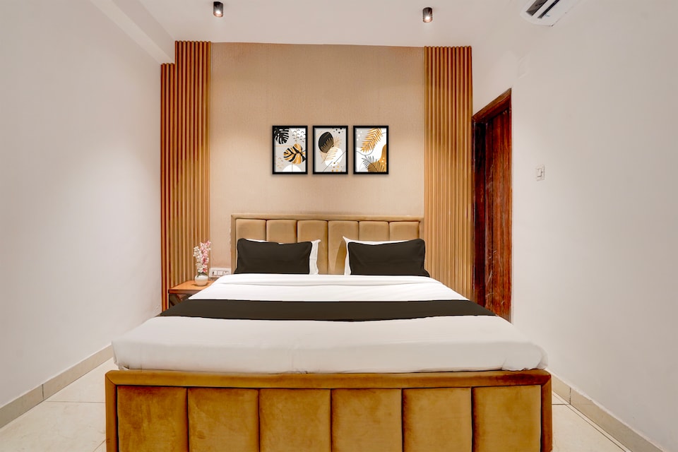 Hotel O Subhash Nagar Metro Station Formerly Parampara, Paschim Vihar Delhi, Delhi