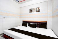 Hotel O Bhuteshwar Mahadev Temple Formerly Raghav Guest House