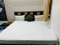 Hotel O Bhuteshwar Mahadev Temple Formerly Raghav Guest House