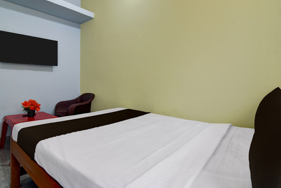 SPOT ON Maa Gauri Guest House, Bapuji Nagar, Bhubaneswar