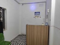OYO 841361 Hotel Raj