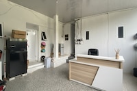 OYO 95038 Khanza Stay