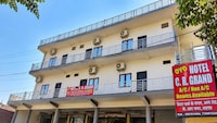 Hotel O C R GRAND INN