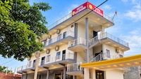 Hotel O C R GRAND INN