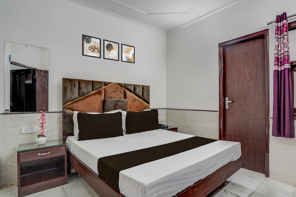 Hotel O Royal Palace , Paharganj Delhi, Delhi