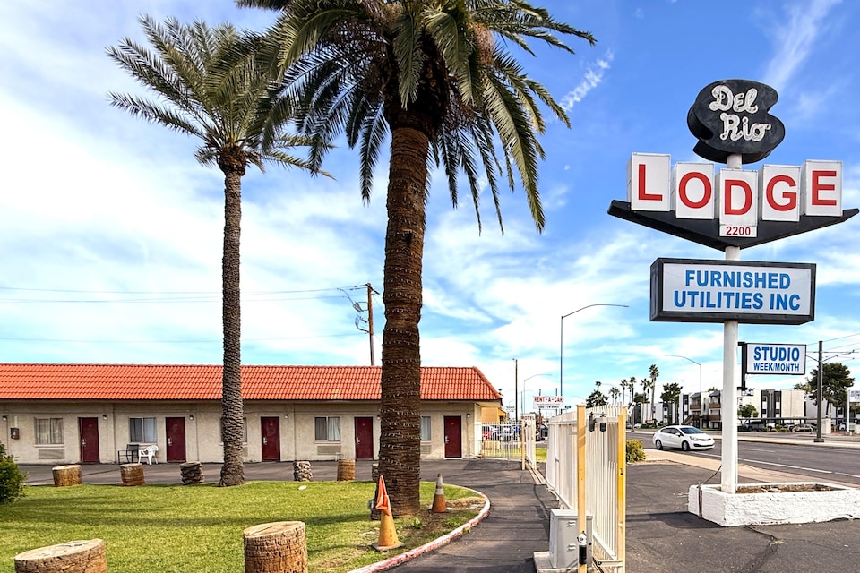 Del Rio Hotel O near Mesa Downtown, Mesa AZ, Phoenix