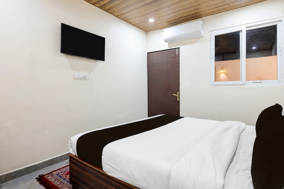 Super Hotel O Uttaranchal University Dehradun, Chakrata Road Dehradun, देहरादून