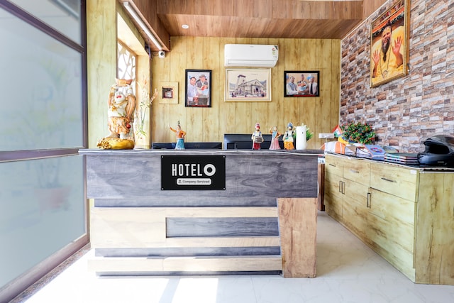 Super Hotel O Uttaranchal University Dehradun