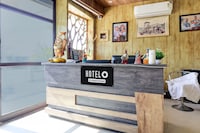 Hotel O Uttaranchal University Dehradun