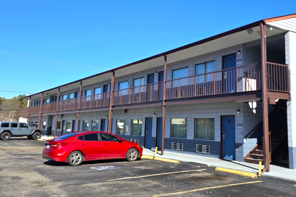 Eagle Inn by Hotel O Richmond  Midlothian Turnpike, Richmond VA, Richmond VA