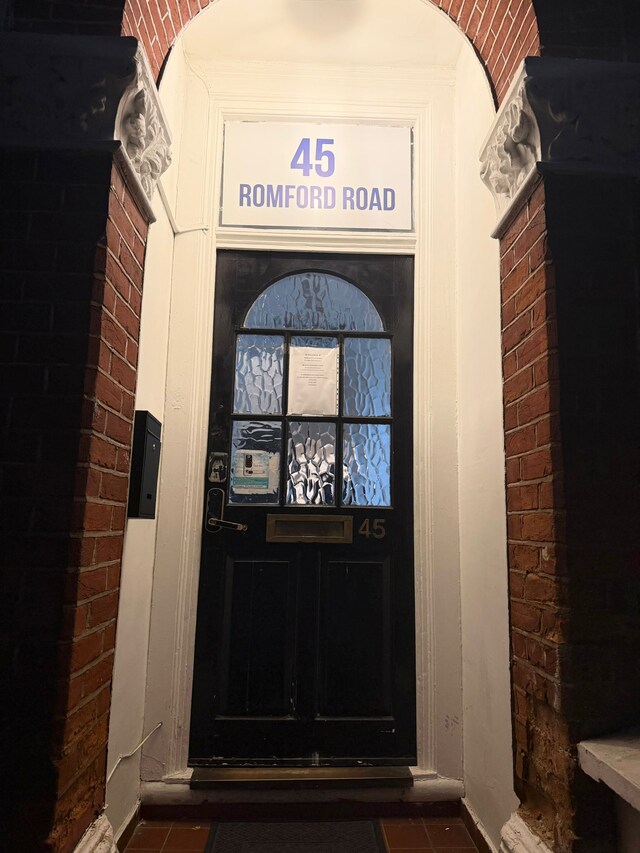 Rayan's Lodge Stratford London by OYO