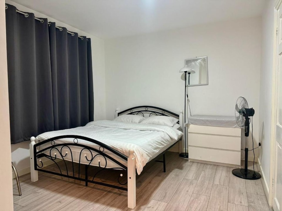 Baraka House Royal Victoria London by OYO, London City Airport London, London