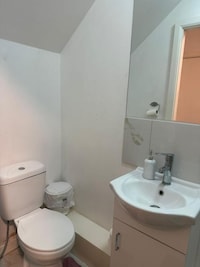 Baraka House Royal Victoria London by OYO