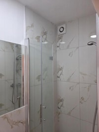 Baraka House Royal Victoria London by OYO