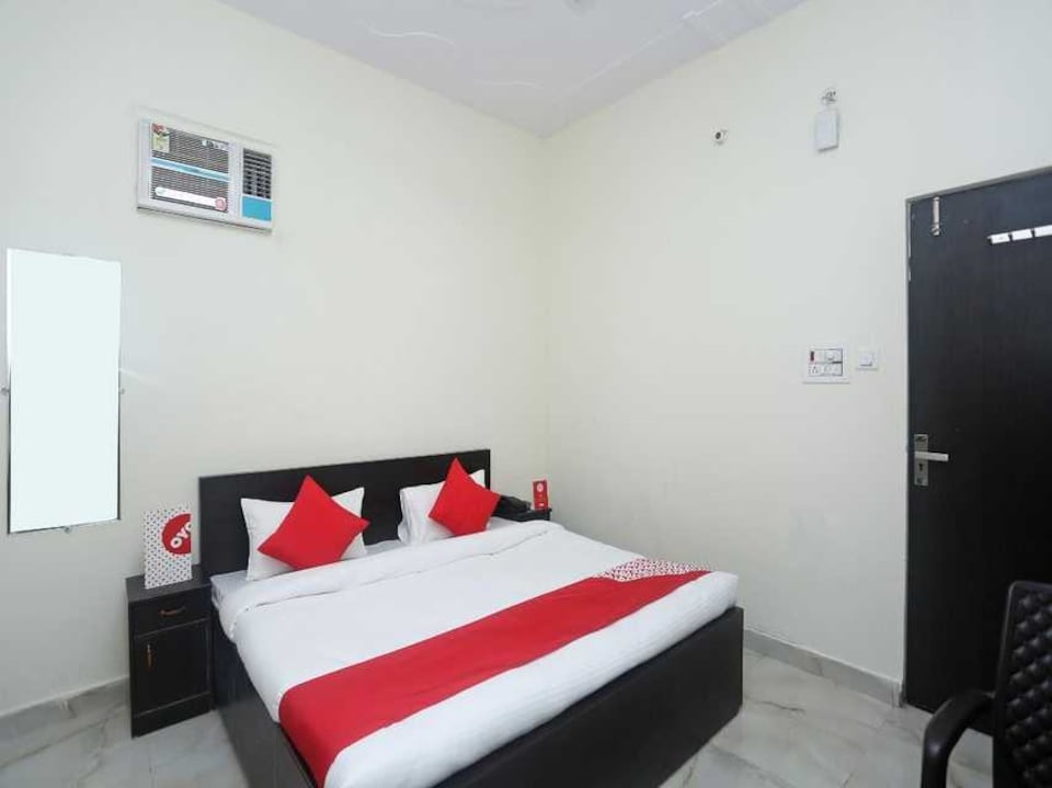 Hotel O Rajiv Gandhi Bus Stop Bangalore Formerly Maharaja, Nagarbhavi Bangalore, Bangalore