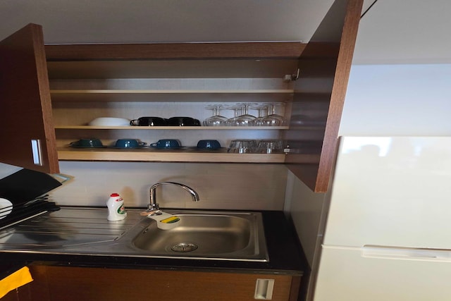 Premium 1-bedroom Fully Furnished Apartment