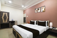 Collection O Kalighat Metro Station Formerly RM Guest Home