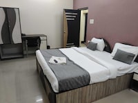 Collection O Kalighat Metro Station Formerly RM Guest Home