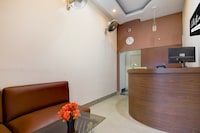 Super Collection O Kalighat Metro Station Formerly RM Guest Home