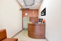 Super Collection O Kalighat Metro Station Formerly RM Guest Home