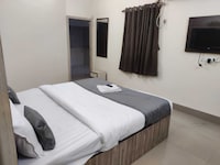 Collection O Kalighat Metro Station Formerly RM Guest Home