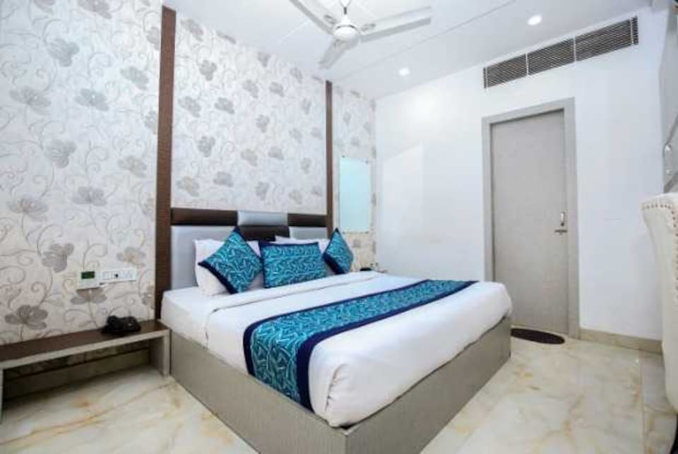 Townhouse Golden Temple, Golden Temple Road Amritsar, Amritsar