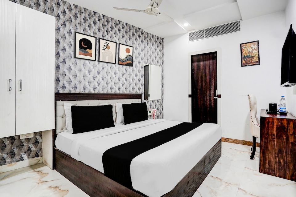 Townhouse by OYO Golden Temple Amritsar Formerly A Star, Golden Temple Road Amritsar, Amritsar