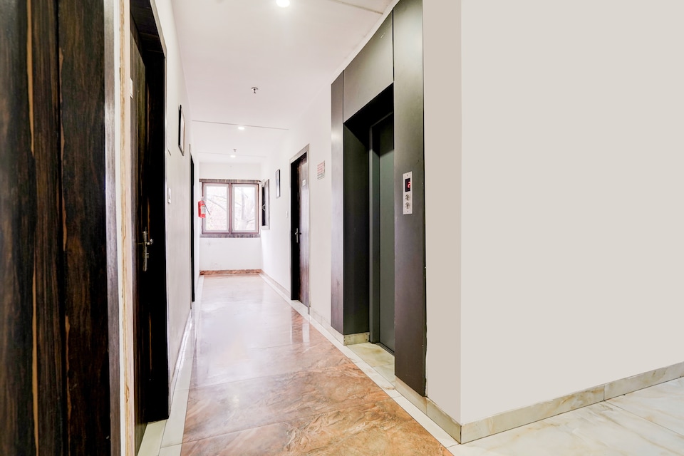 Townhouse by OYO Golden Temple Amritsar Formerly A Star, Golden Temple Road Amritsar, Amritsar