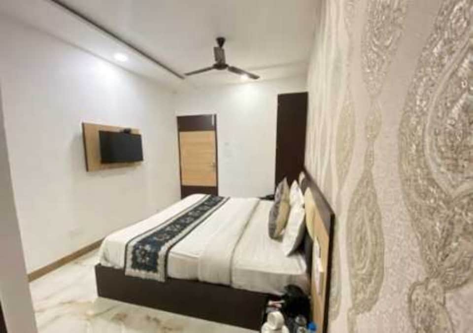 Townhouse Golden Temple, Golden Temple Road Amritsar, Amritsar