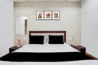 Townhouse by OYO Golden Temple Amritsar Formerly A Star