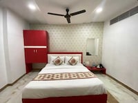 Townhouse Golden Temple