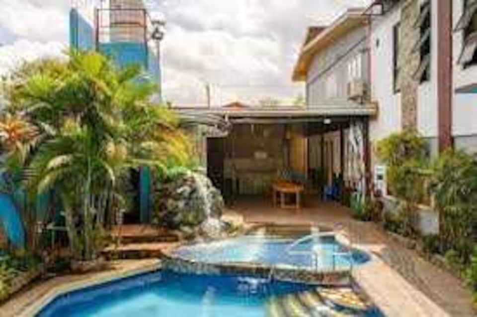 OYO 1187 Rose And Ross Place Budget Hotel And Private Resort, Batangas, Batangas