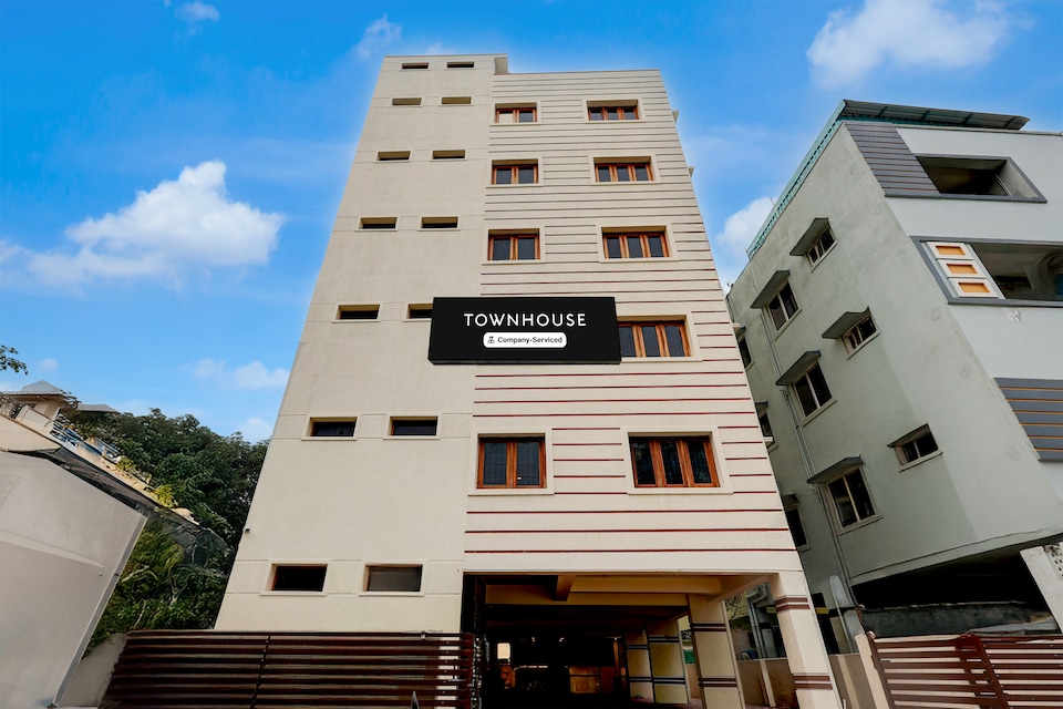 Super Townhouse CJ Grand, Mahanadu Extension VIjayawada, Vijayawada