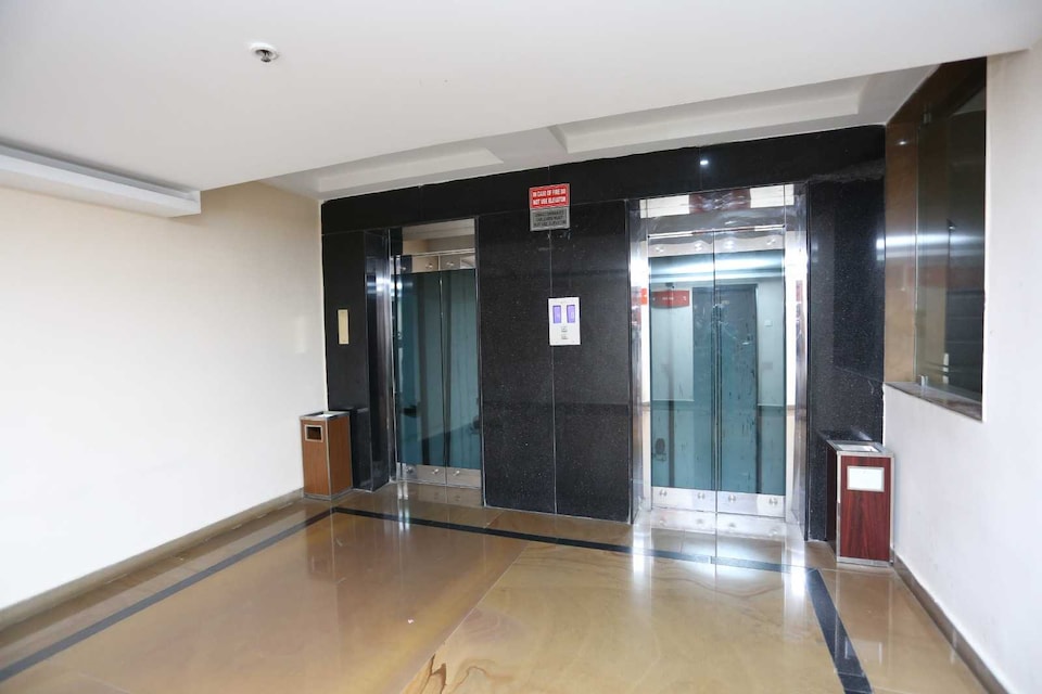 Townhouse Currency Nagar Formerly CJ Grand, Mahanadu Extension VIjayawada, Vijayawada