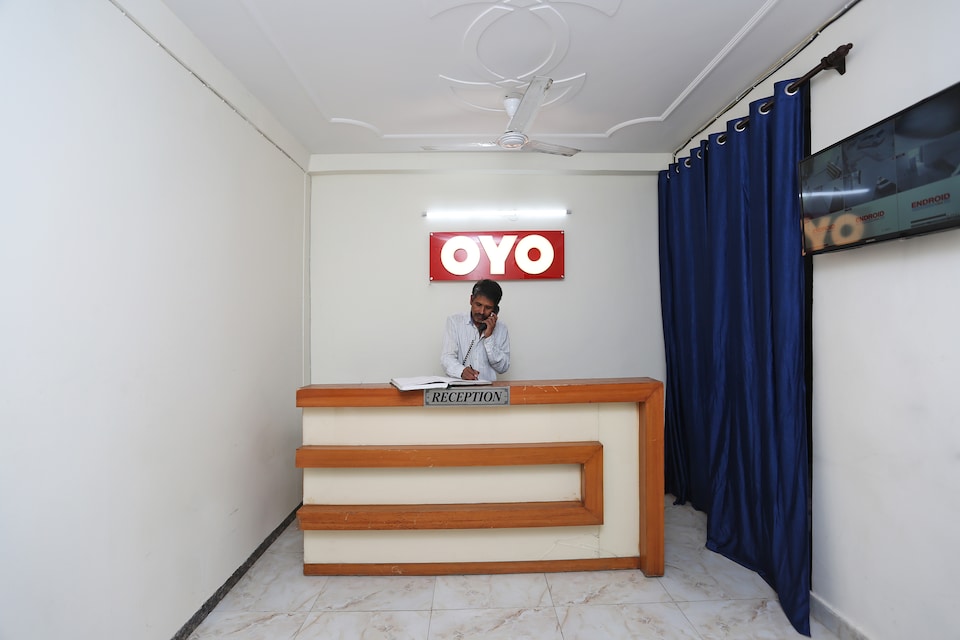 OYO 13280 Hotel Royal India, Airport-Dwarka Delhi, Delhi