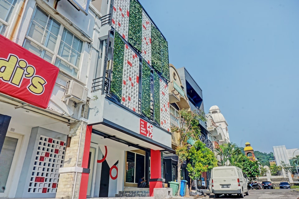 Capital O J&b Sentul - 4 hours stay, Bogor, Bogor