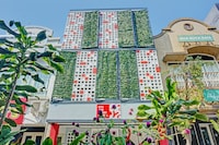 Capital O J&b Sentul - 4 hours stay