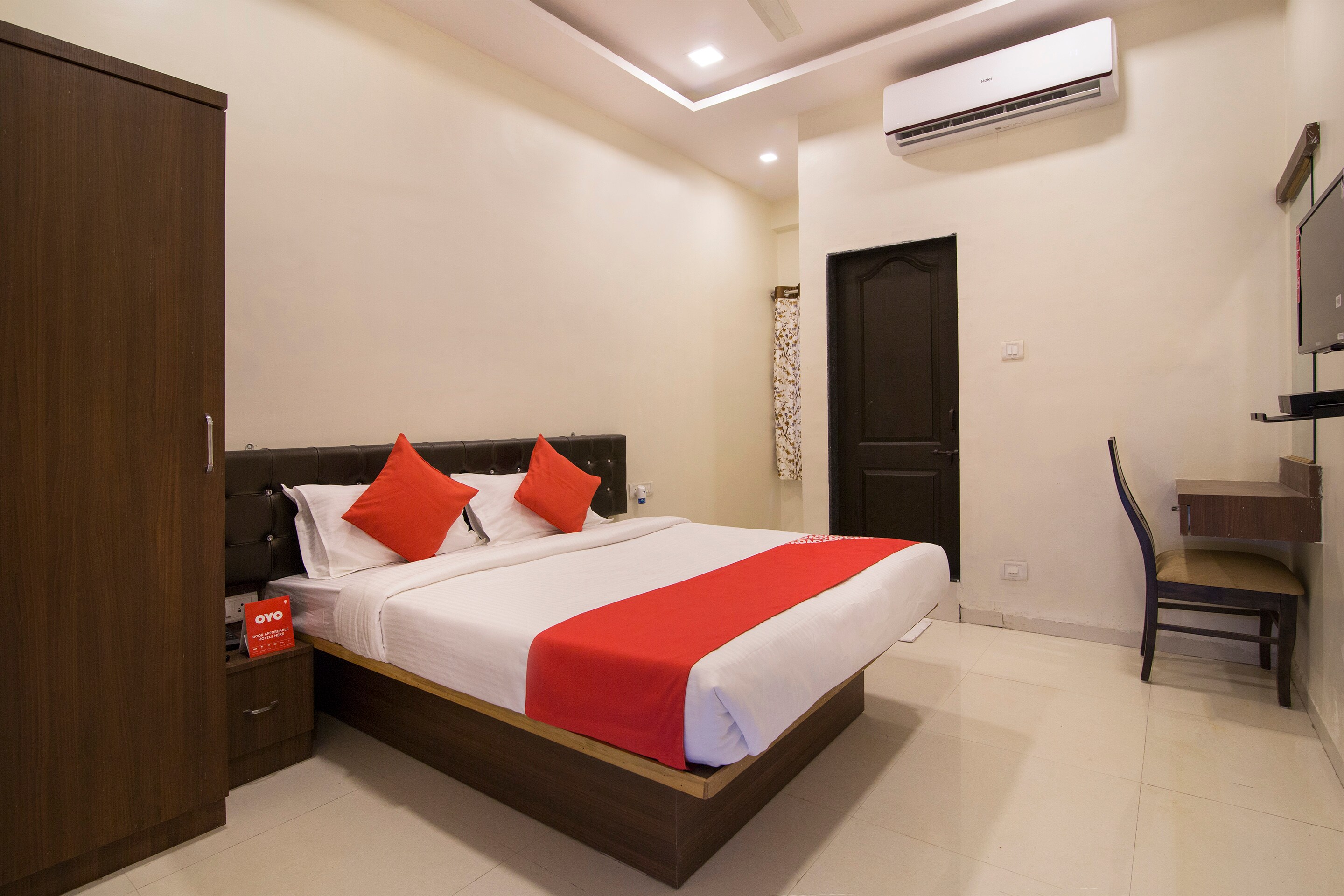 Pune Hotel Booking Online | Find Cheapest Hotel at SuperbMyTrip