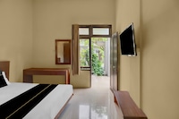 Hotel O near Trans Studio Theme Park formerly Cyloam Residence 