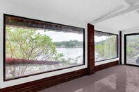 OYO 95051 Seven Trumpets Guest House