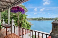 OYO 95051 Seven Trumpets Guest House