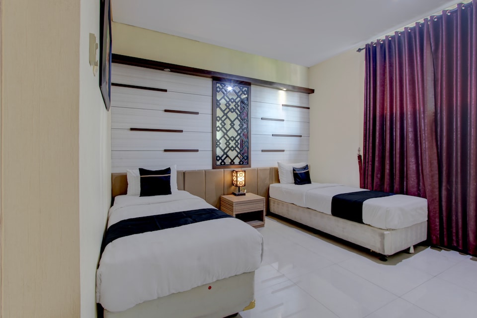 Collection O near Stadion Manahan formerly Graha Laweyan Solo, Solo, Solo