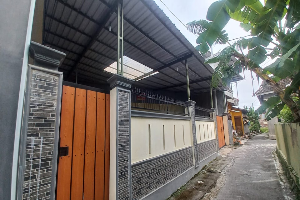 OYO 95058 Agago Homestay Syariah, Solo, Solo